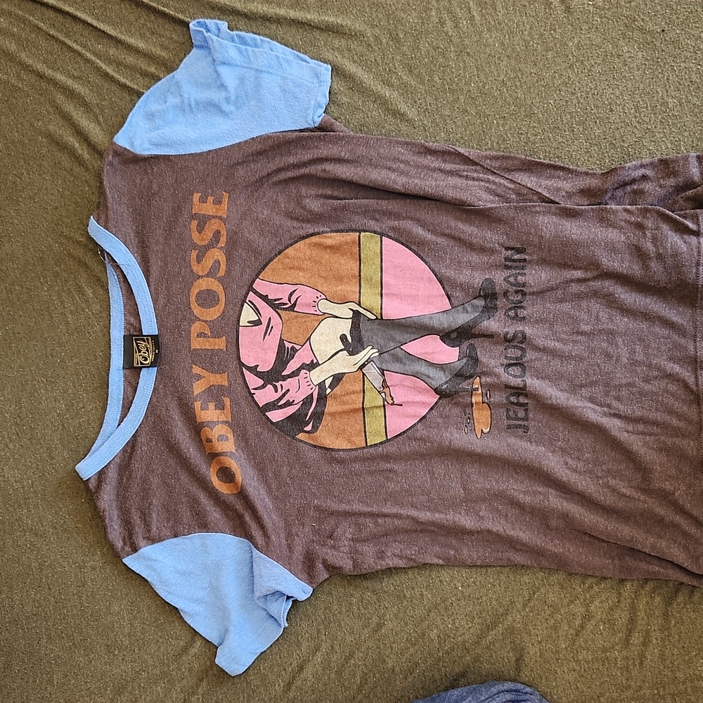 Obey posse "jealous again" Tee shirt